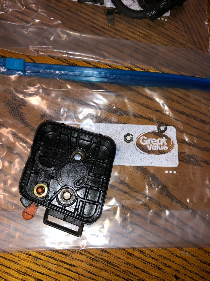 STIHL FS46 fs38 FS 38 FS45 FS55 RECORTADORA FILTRO DE AIRE MONTAJE CON TUERCAS Y ESTRANGULADOR OEM Foto 1 de 1