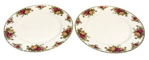 Set of 2 Vintage1962 Royal Albert Old Country Roses Dinner Plates England 10.5" - Picture 1 of 4