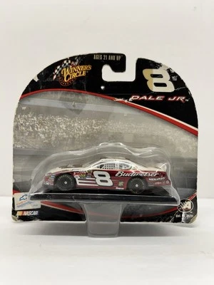 Dale Earnhardt Jr #8 NASCAR Bud Car por acción escala 1:64 fundido a presión con pantalla nuevo Foto 1 de 4