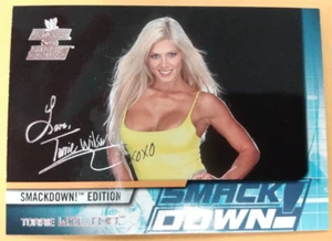 FLEER WWE RAW vs SMACKDOWN TORRIE WILSON #40 / 2002 Fleer - Picture 1 of 2