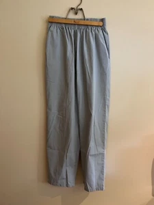 Scrubs - Adar Uniforms Women's Sz M, perfect cond, light gray, poly/cotton blend - Picture 1 of 6