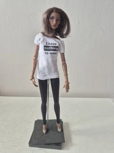 Integrity Toys Doll Jason Wu Doll 2009 'Nothing To Wear' Outfit - Picture 1 of 15