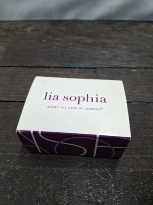 Lia Sophia "Comet" Ring Unique Design Teal White Blue & Green Stones Size 5 NIB - Image 1 of 4