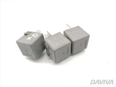 2006 Mercedes-Benz A-Class Fuse A 180 CDI Diesel 80kW (109 HP) A0025422619 - Image 1 of 4