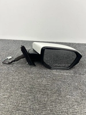 Оригинальная зеркальная камера (правая/пассажирская) для Honda Civic седан 2016 - 2020 годов выпуска 76200-TGG-A323 - Изображение 1 из 4