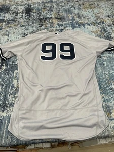 Aaron Judge New York Yankees 2018 Game Issued Jersey Unsigned Road Jersey Gray - Picture 1 of 18