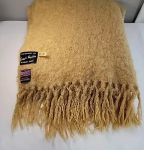 VTG. DONEGAL DESIGN MOHAIR/WOOL THROW BLANKET HANDWOVEN IN REPUBLIC OF IRELAND - Picture 1 of 11