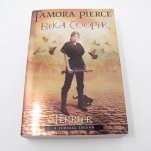 Terrier (The Legend of Beka Cooper, Book 1) by Tamora Pierce - Picture 1 of 9