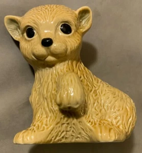 Vintage Large Ceramic Wade ‘Rosie The Kitten’ Paw In The Air Figurine Super Cond - Picture 1 of 12