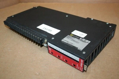 SQUARE D Output Module 8030-ROM-221 Used #18200 - Image 1 of 4