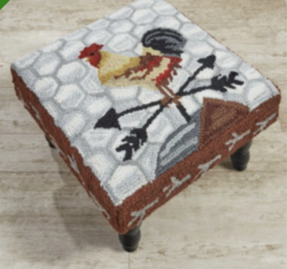 ROOSTER HOOKED DECORATIVE STOOL By PARK DESIGNS - Image 1 of 2
