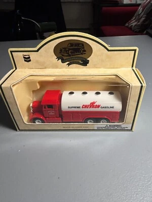 1937 6 Wheel Refined Supreme Chevron Gasoline Oil Truck Diecast U. K.    - Image 1 of 3
