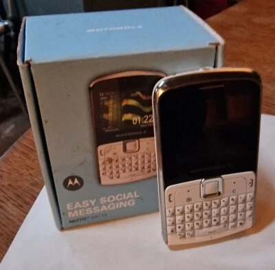 Motorola Moto EX112 - Weiß (Ohne-Simlock) Handy Top Zustand in OVP - Bild 1 von 4