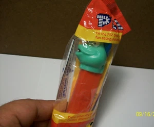 Vintage Pez ~ Candy & Dispenser - Lizard ~ NIP - Picture 1 of 3