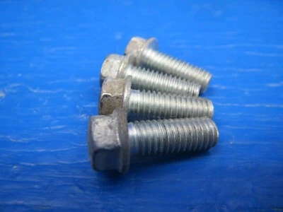 Honda Odyssey Ex 2002 3,5 L motor inyector de combustible perno de riel, pernos cantidad 4 OEM. B50 Foto 1 de 4