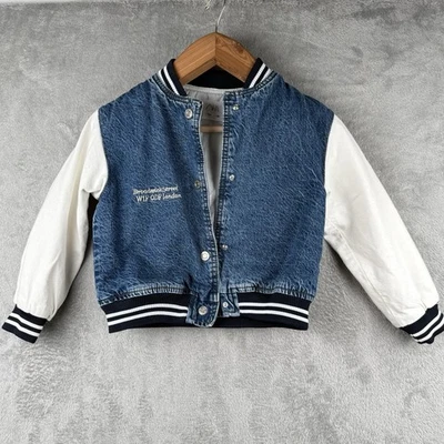 Chaqueta Universitaria ZARA Niños 8/9 Acolchada Denim Broches Pesados Bordados Bloques de Color Jean Foto 1 de 4