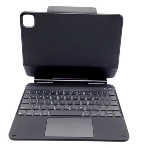 ESR Black Rebound Series Premium Magnetic Keyboard W/ Floating Cantilever Stand - Bild 1 von 8