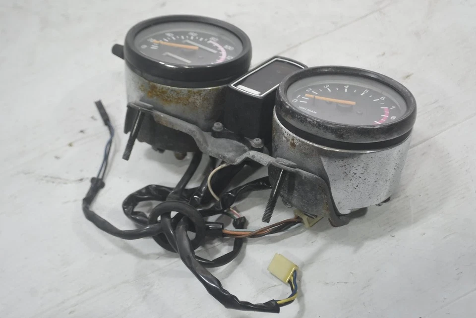 雅马哈 Sr500 2J2 11824Km 速度计转速表仪表   — 第 1/4 张图片