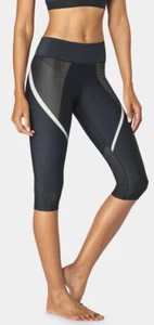 Pantaloni leggings yoga Triumph Triaction Knit motion RTW capri sport palestra allenamento - Foto 1 di 4