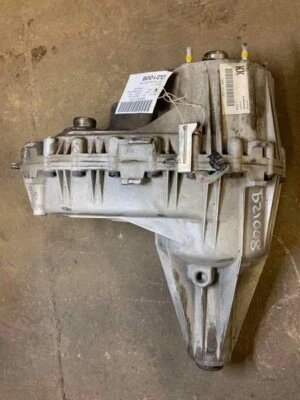 2007-2014 GMC Yukon Denali Transfer Case AWD - Image 1 of 4