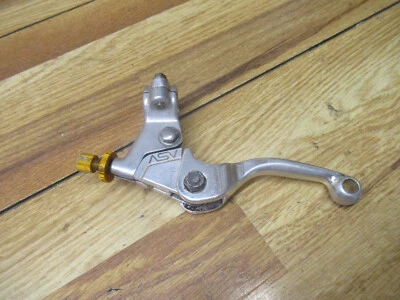 RM 125 SUZUKI *2001 RM 125 2001 -A-S-V EMBRAGUE MANGO Y PERCHA Foto 1 de 4