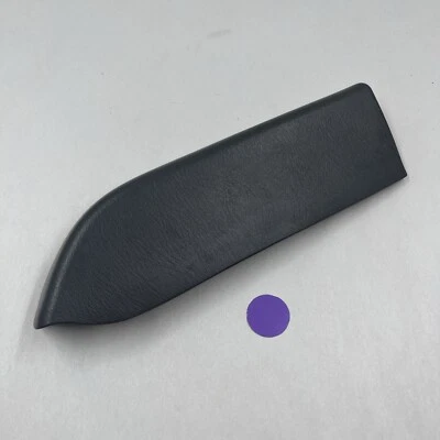 1998-2002 Nissan Xterra Padded Door Arm Rest Front RH Passenger Factory OEM - Image 1 of 4