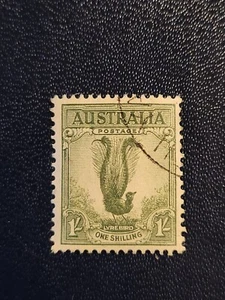 Australia Postage Lyrebird 1932 Antique Rare Stamp Used Good Condition  #104 - Picture 1 of 4