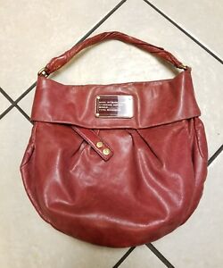 MARC by MARC JACOBS Dr Q Lil Riz Pleated Hobo Bag Purse Distressed Red Leather 