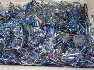 20+ Pfund Brillengestell / Lesebrille / einige versch. 375+ Bulk Lot - Bild 1 von 7