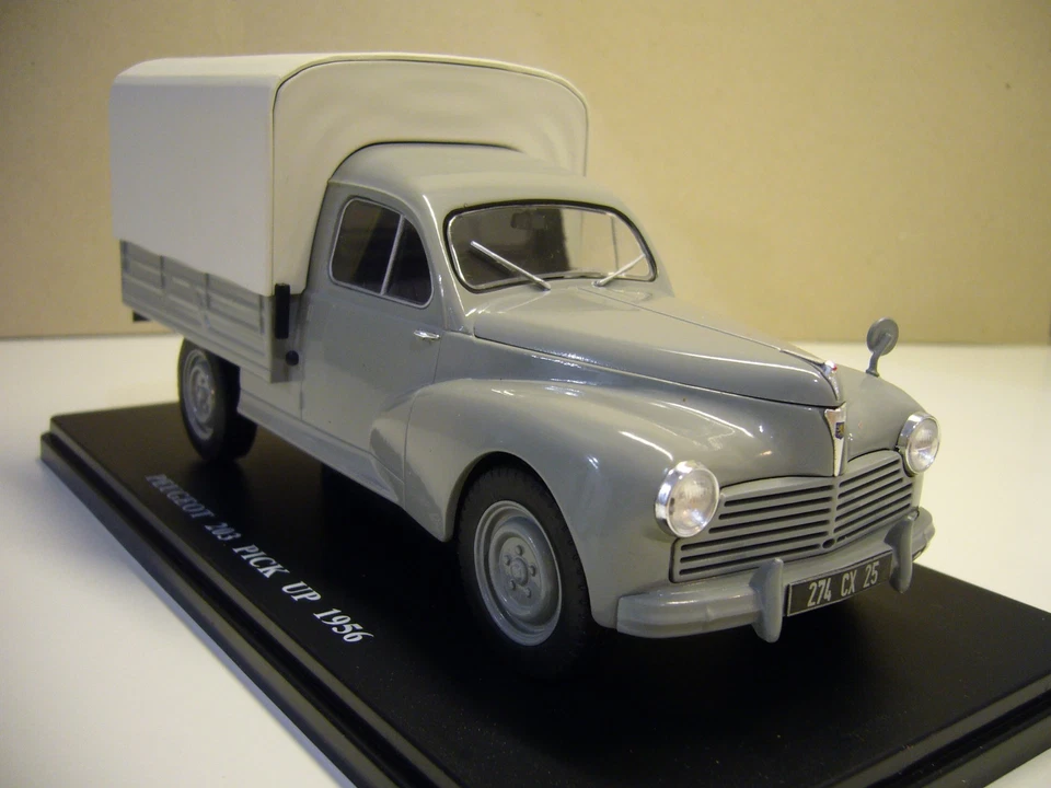Peugeot 203 pick up 1956 Hachette 1/24 - Photo 1/4