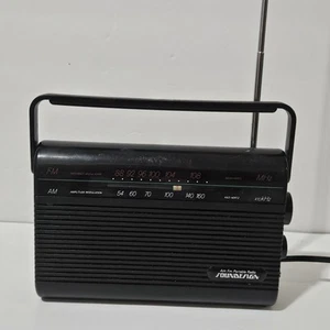 Radio portátil AM FM diseño de sonido vintage con mango 2224BLK probado funciona - Imagen 1 de 7