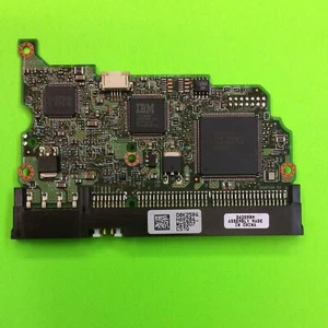 Placa controladora de disco duro MZ9307 H69284 08K2594 - Imagen 1 de 3