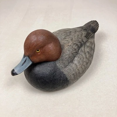 Señuelo de madera tallado a mano de pato pelirrojo vintage arte popular tallado pintado Foto 1 de 4