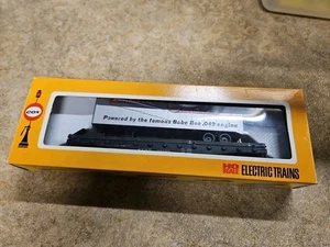 Cox #6150-4 HO Scale Santa Fe Flat Car with Van #94138 - Picture 1 of 4