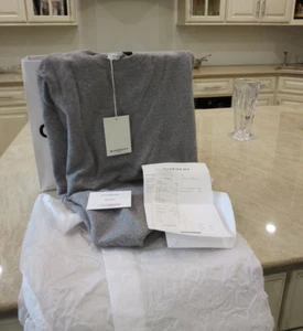 Givenchy Lite Grey MELANGE crew neck size small 100% cashmere NWT - Picture 1 of 11