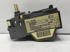 Fuji Electric TR-ON Thermal Overload Relay 0.64-0.96A 600VAC Max Contacts - Picture 1 of 5