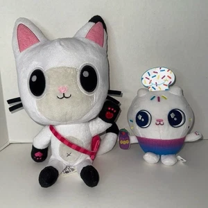 Gabby’s Dollhouse Plush Stuffed Lot: Cakey Cat Party & Pandy Paws Talking Toy - Picture 1 of 11