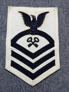 Insignia de sarga blanca jefe CPO guardián de tienda de la Marina de los Estados Unidos de la Segunda Guerra Mundial - Imagen 1 de 9
