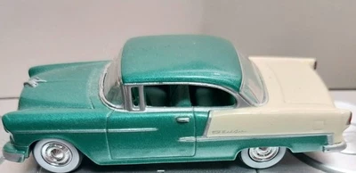 Chevrolet Bel Air 1955 de colección verde/crema 3" coche de alta velocidad coleccionable miniatura Foto 1 de 4