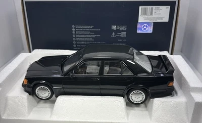 Mercedes-Benz 190E 1984 NOREV COLECCIONABLES 2,3-16”Negro metálico” Foto 1 de 4