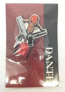 Broche emblema personaje Dante Devil May Cry 5 DMC5 Capcom Store Japón limitado - Imagen 1 de 3