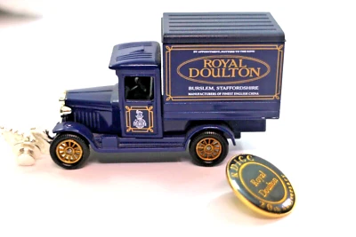 Royal Doulton Lledo Promo Chevrolet Box Van, com 20º Aniversário Pin Swarovski Swan Pin - Imagem 1 de 4