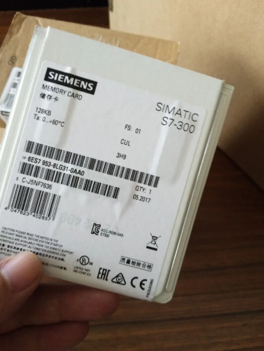 1PCS Siemens S7-300 Memory Card 6ES7953-8LG31-0AA0 128KB -New Free Shipping *SE - Image 1 of 2