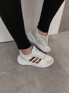 Adidas Leder Sneaker Trainer Futuristisch Retro Creme-Gold Off-white Neu 42 - Bild 1 von 8