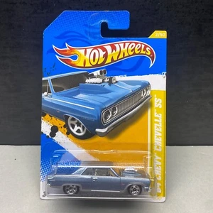 Hot Wheels '64 Chevy Chevelle SS 2012 Premiere 2/50 - Picture 1 of 6