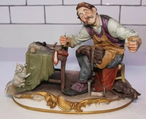 Capodimonte Cobbler and Cat by B. Merli - Picture 1 of 5