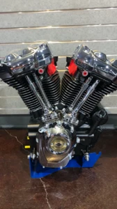 Harley-Davidson 117 Cubic Inch Anniversary CVO Crate Motor, Only 20 miles on it - Picture 1 of 5