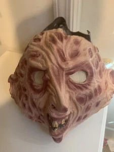 New Freddy Krueger Nightmare On Elm Street Adult Mask OSFM Halloween Costume - Picture 1 of 2