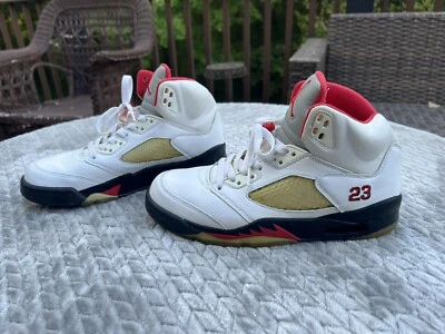 2008 NIKE AIR JORDAN 5 RETRO COUNTDOWN CDP WHITE FIRE RED BLACK 136027-163 US7.5 - Image 1 of 4