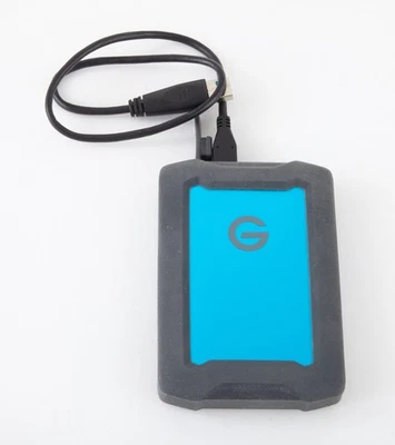 Disco duro externo azul resistente G-Technology Armor-ATD 2TB 0G10434-1 con cable Foto 1 de 4